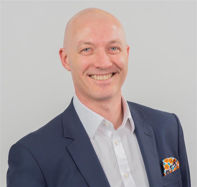 Clean Doug Profile pic cropped