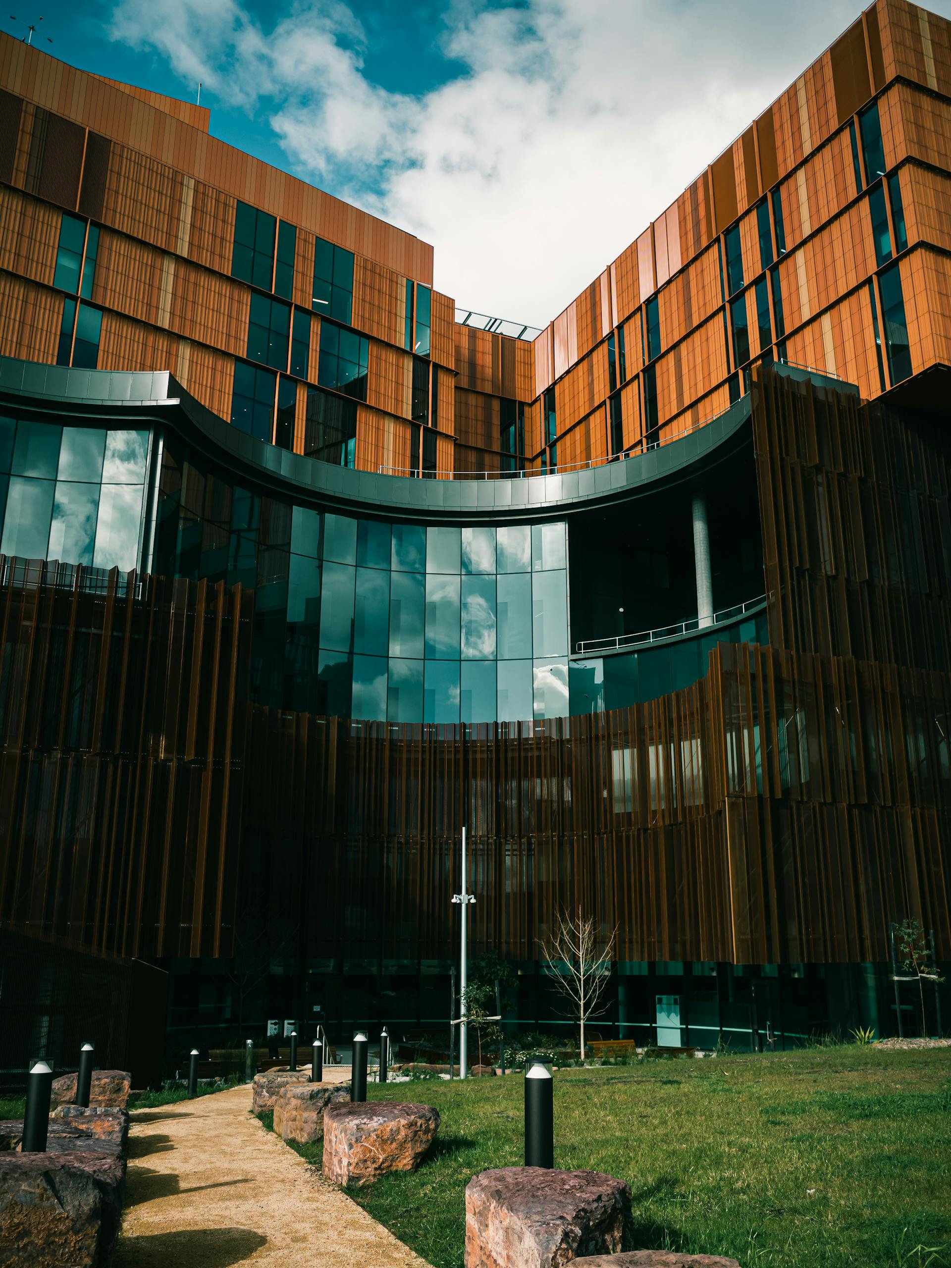 vertical shot of a modern architectural facade in melbourne australia. 18301679 scaled